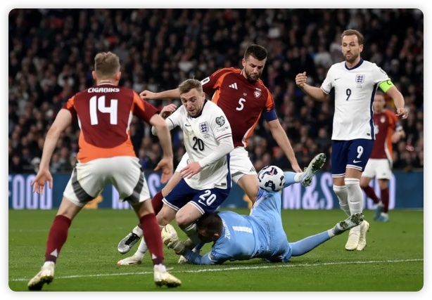 凯恩连场破门两将斩获首球 英格兰3-0迎两连胜