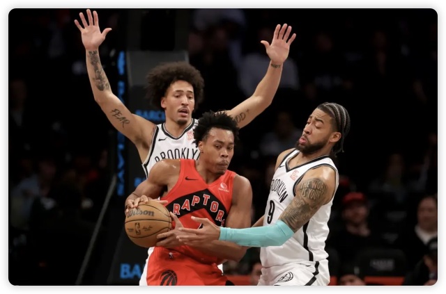 巴恩斯15分克拉克斯顿22+11 猛龙大胜送篮网5连败